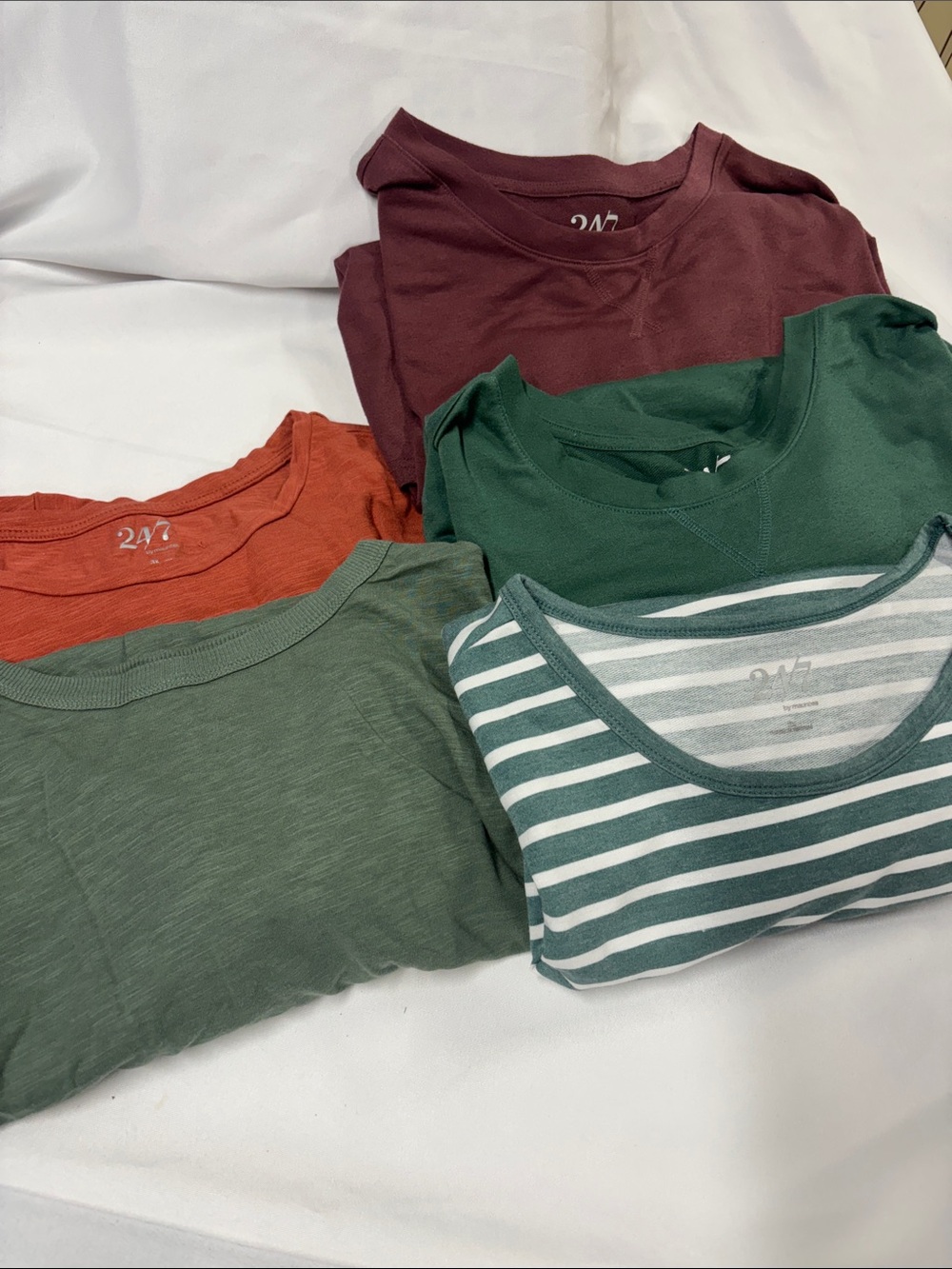 Maurices 24/7 - 5 Pack Casual Crewneck Tops in Green, Forest, Rust & Burgundy